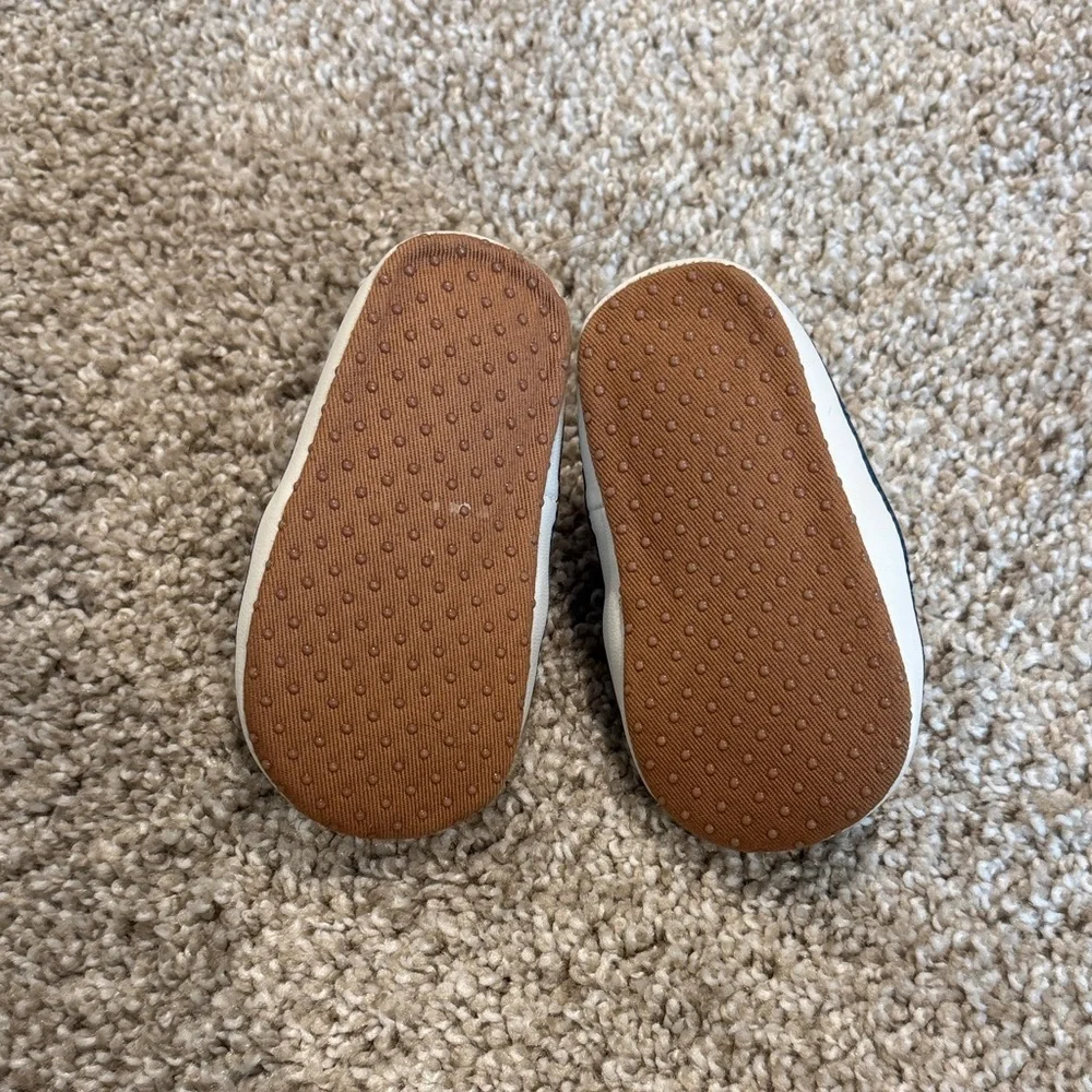 Old Navy Baby Chambray Blue Loafer Sneaker Shoes 6-12 Month